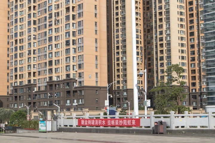 条幅,是这片土地独有的社会景观。