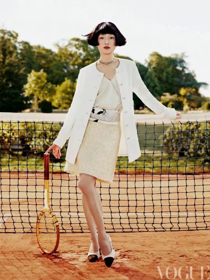 周迅——本宫时尚大片回归,尔等终究就是妃