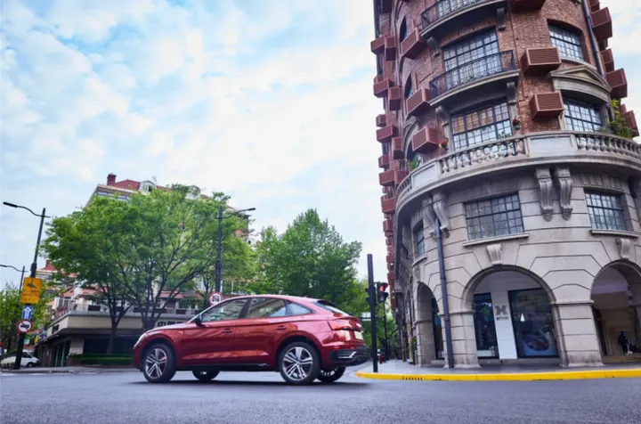 赏琉璃、品法餐,和奥迪一起邂逅闲暇的优雅魔都