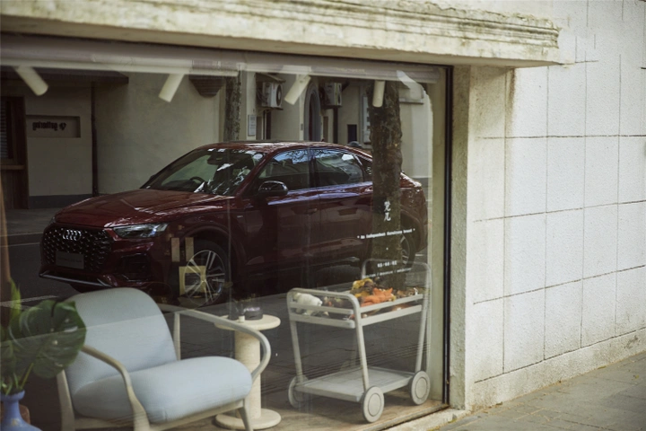 赏琉璃、品法餐,和奥迪一起邂逅闲暇的优雅魔都