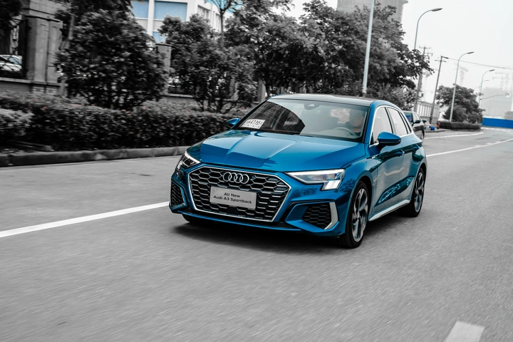 弹车试驾：奥迪A3 Sportback，这才是豪华两厢该有的样子