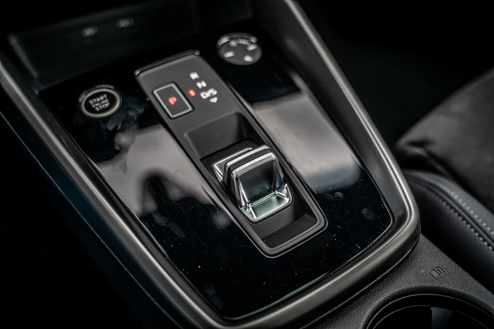 弹车试驾：奥迪A3 Sportback，这才是豪华两厢该有的样子