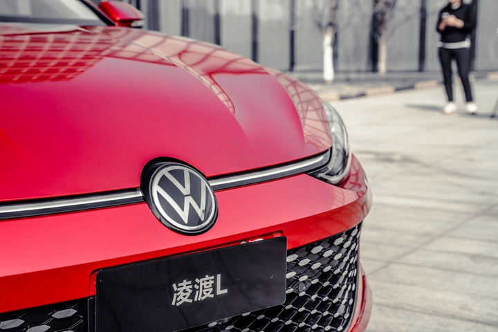 高清大图评测全新一代上汽大众凌渡L,这辆“辣馒头”有点味道