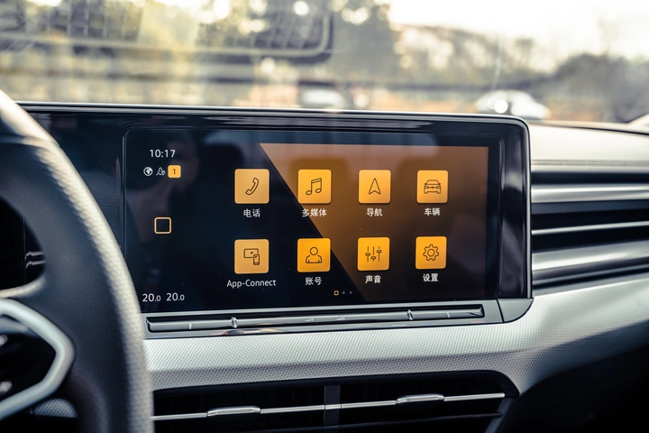 高清大图评测全新一代上汽大众凌渡L,这辆“辣馒头”有点味道