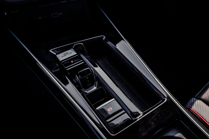 高清大图评测全新一代上汽大众凌渡L,这辆“辣馒头”有点味道