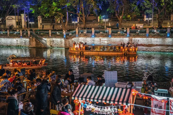 评城市“大排档之王”