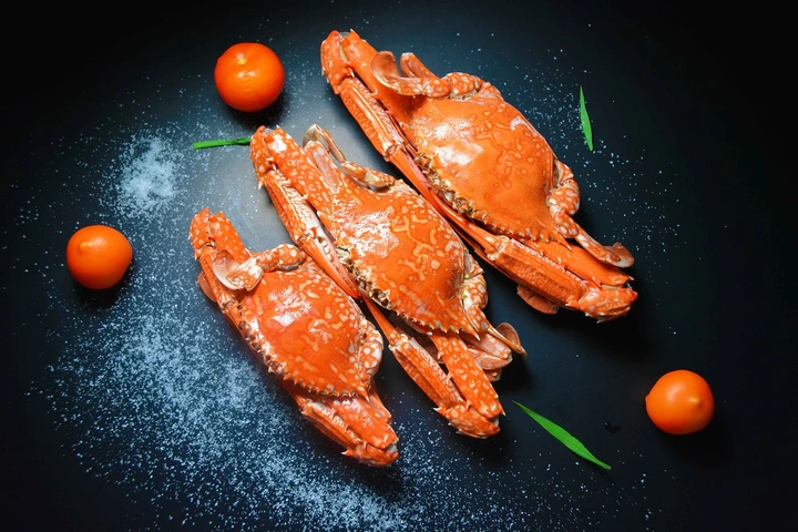 挑选螃蟹有诀窍