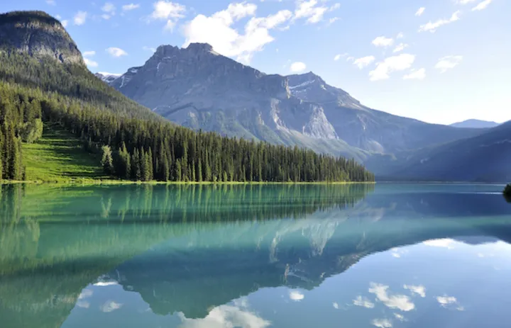 落基山脉下的蓝宝石