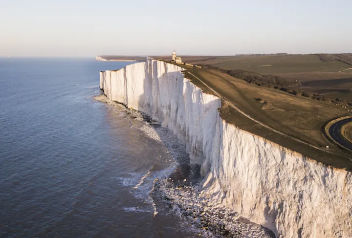抹茶慕斯般的英国白崖