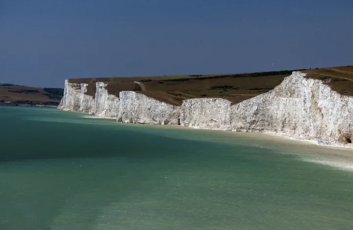 抹茶慕斯般的英国白崖