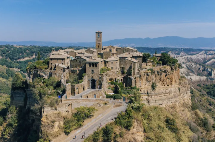 触发灵感的云巅之城