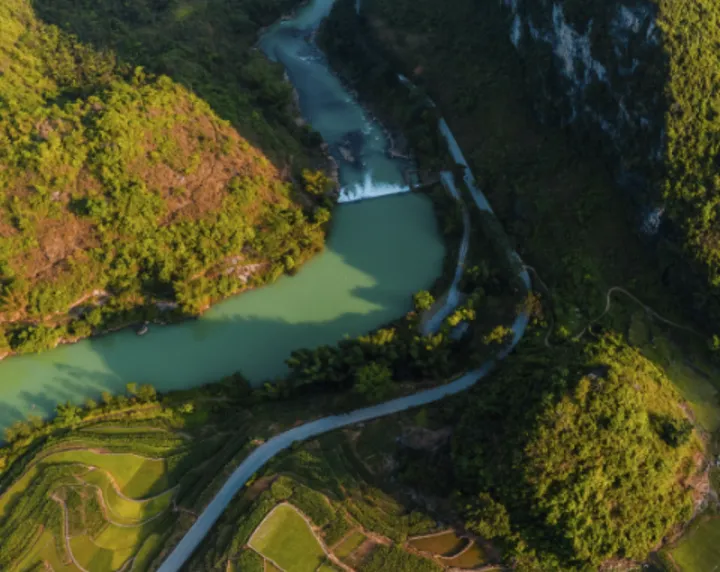 从饮食到生活环境,全方位揭示巴马长寿村居民的长寿秘密