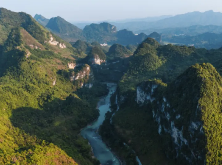 从饮食到生活环境,全方位揭示巴马长寿村居民的长寿秘密