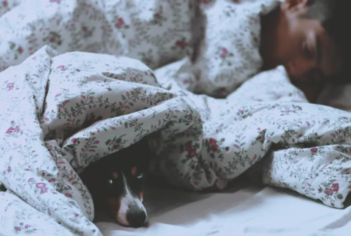 夜晚的自由，男性裸睡的三大意外惊喜