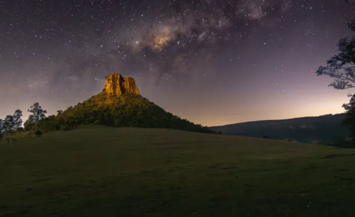 讣告的“讣”怎么读?