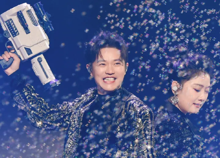 凤凰传奇“骂票”