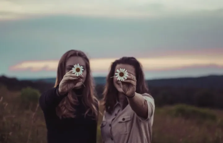 中年女性如何以自信和智慧重塑自我?