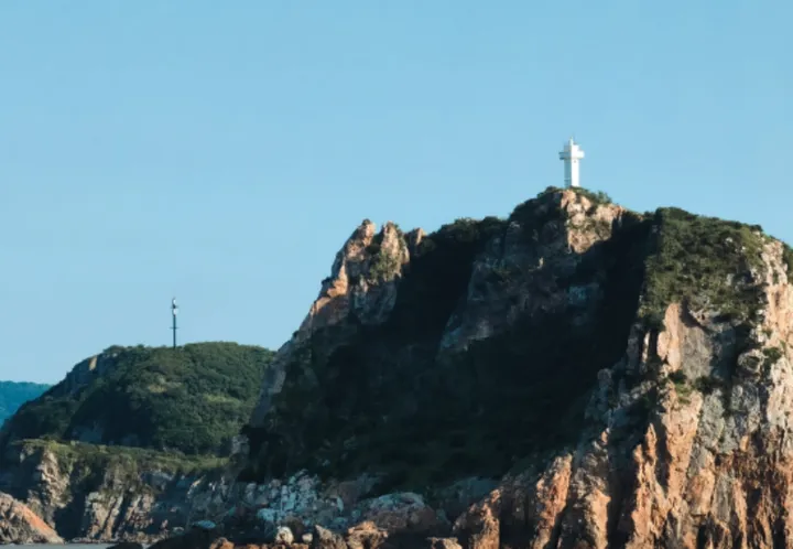 点亮历史的航标