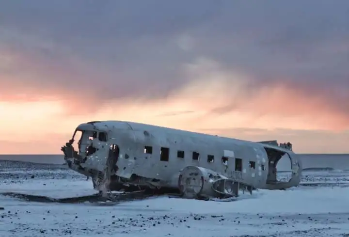 冰岛飞机残骸哪来的?