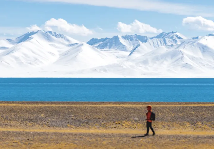纳木错湖:雪域高原上的绝美仙境等你来探索!