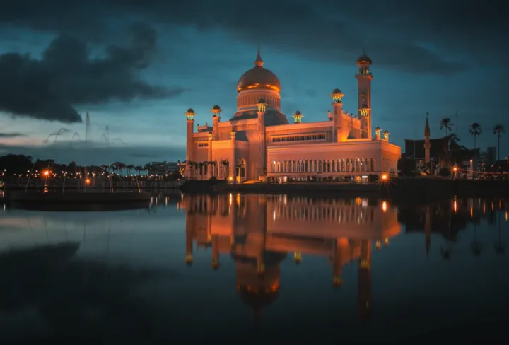 粉红清真寺——马来西亚的浪漫地标