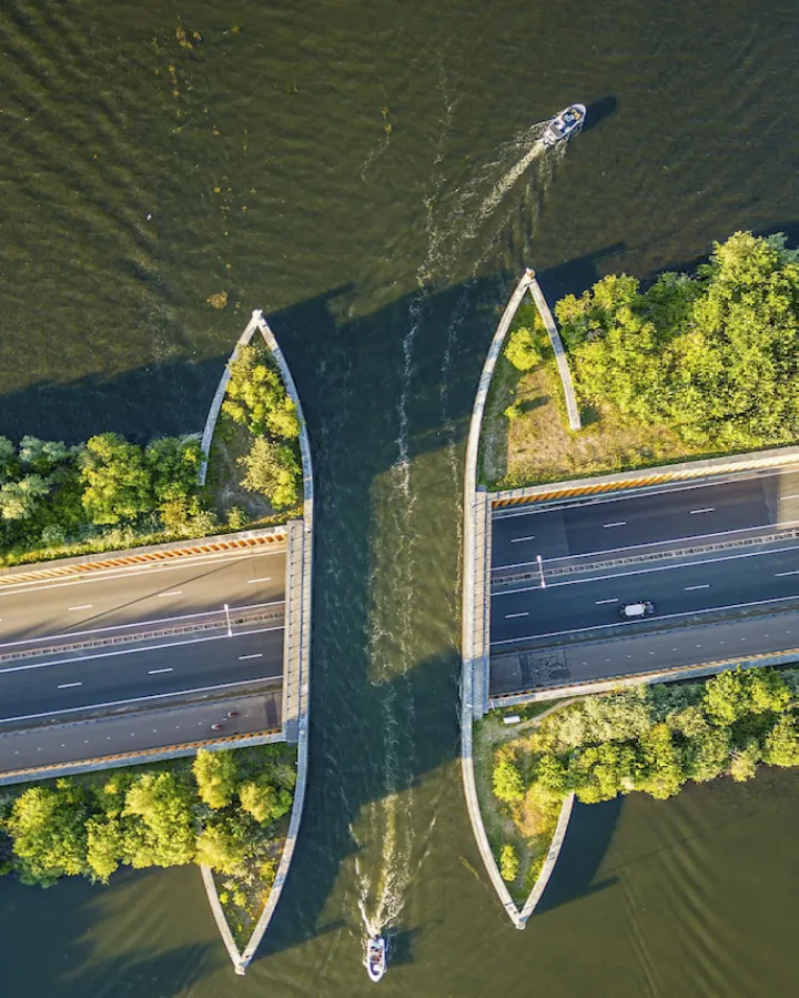 探访荷兰的水上奇迹:费吕沃湖水道桥