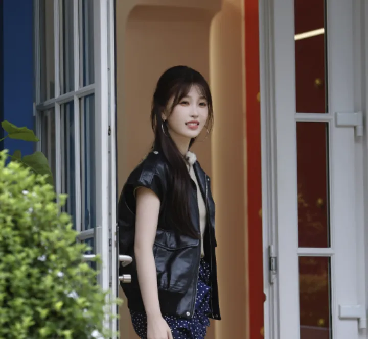 虞书欣靠一张嘴成团宠