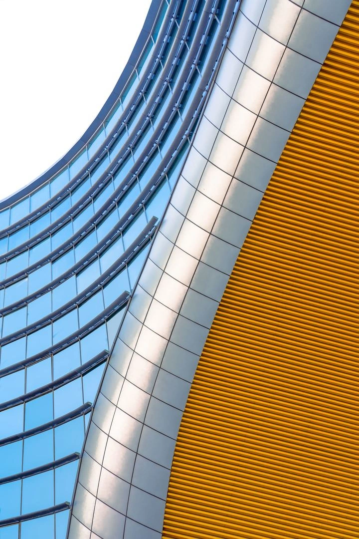 仰望天空的角度