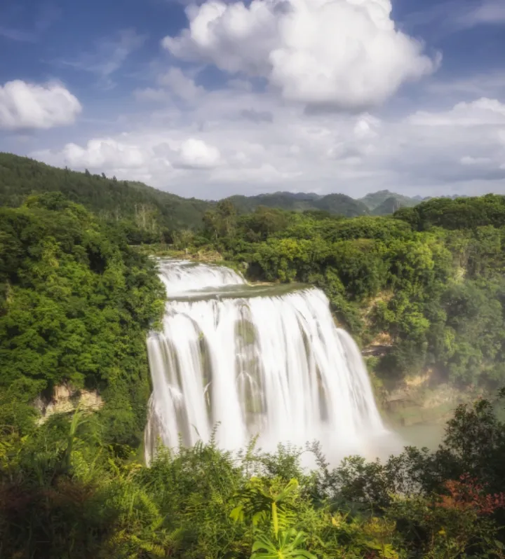 踏遍千山万水，只为那一眼黄果树瀑布的绝美！