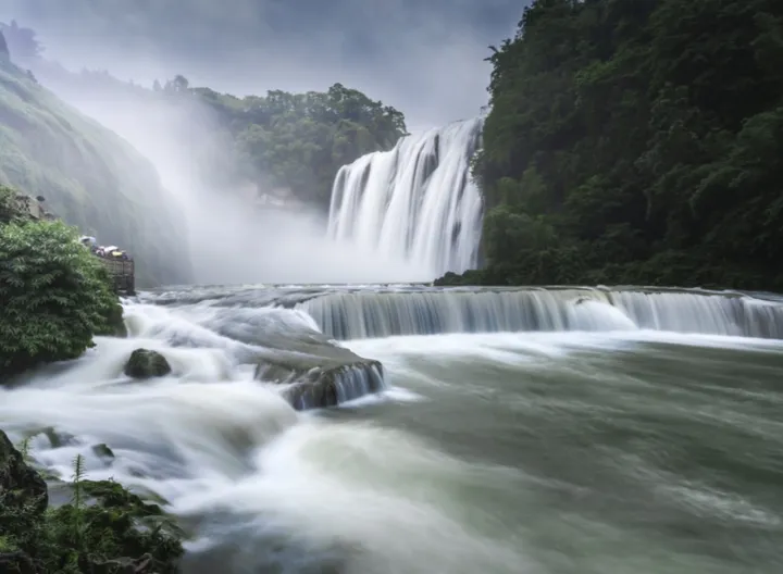 踏遍千山万水，只为那一眼黄果树瀑布的绝美！