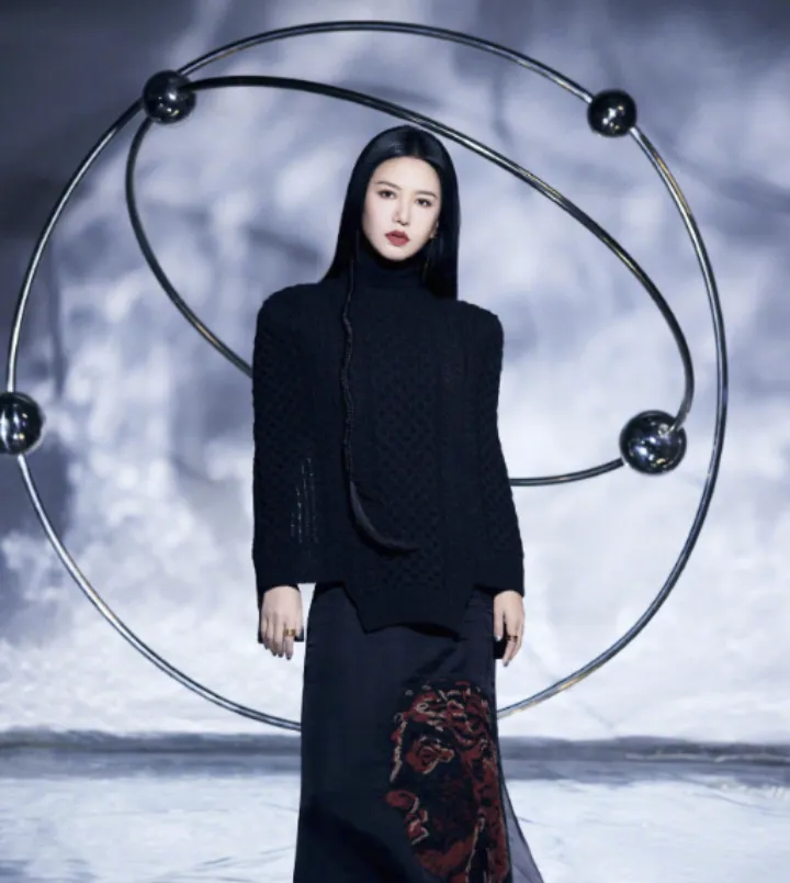 唱功了得!盘点内娱4位极具实力的女歌手