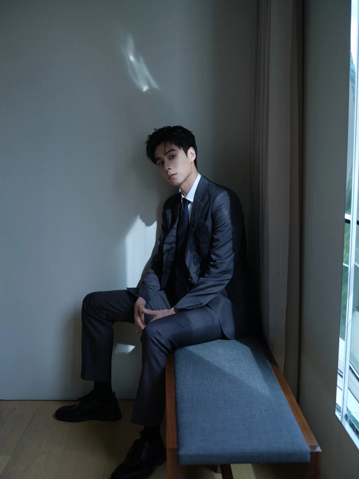 “初恋男神”胡一天