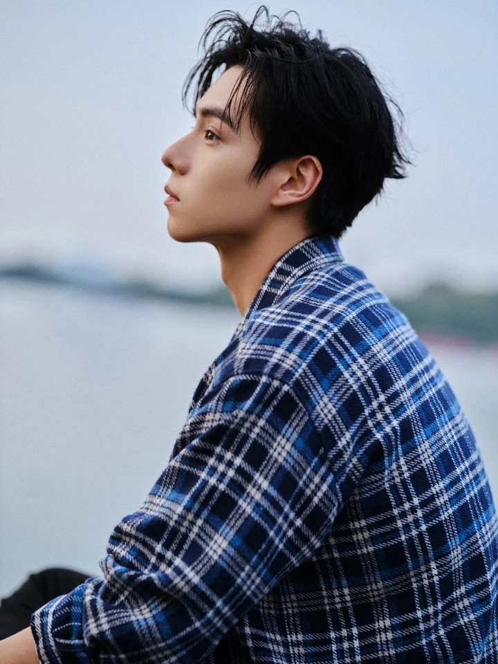 “初恋男神”胡一天