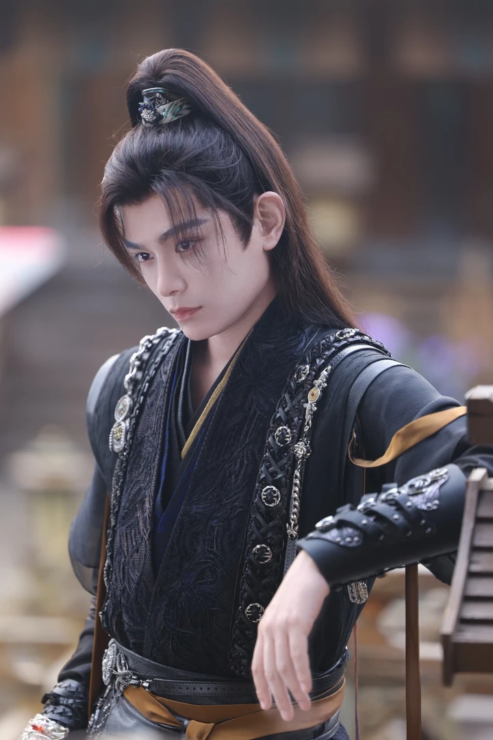 丁禹兮的神秘反派慕声