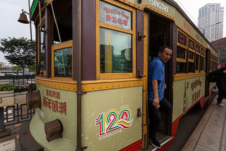 唯一仍在运行的有轨电车-大连201