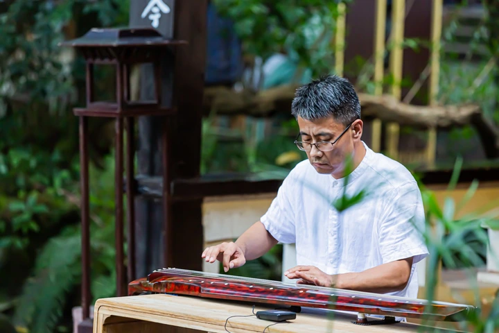 古琴演绎文君故里