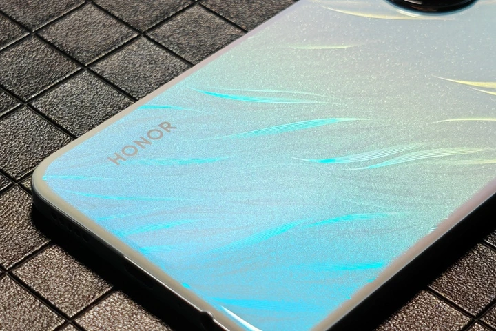 不忽悠!荣耀Play 8T实测优缺点,不看广告看疗效!