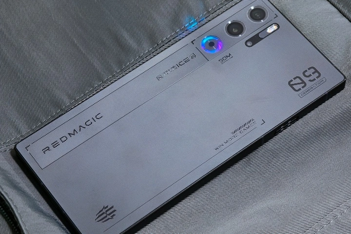 红魔9 Pro:真▪游戏手机,电竞巅峰体验!