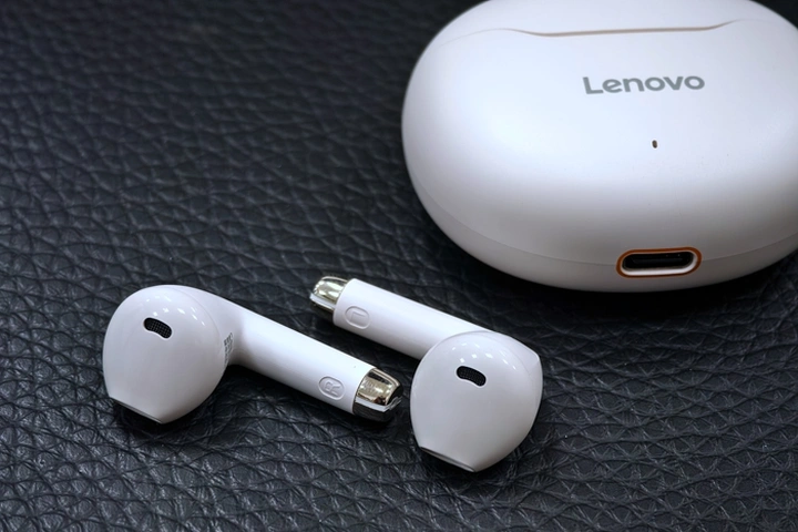 联想TC3304：大动圈、长续航，轻盈佩戴