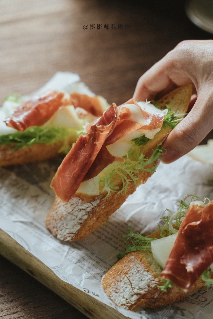 如何把下午茶拍出高级感?(思路包含布光、布景、构图)