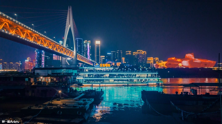 跟随电影镜头,打卡重庆六大浪漫拍摄地