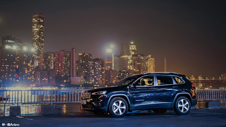 跟随电影镜头,打卡重庆六大浪漫拍摄地