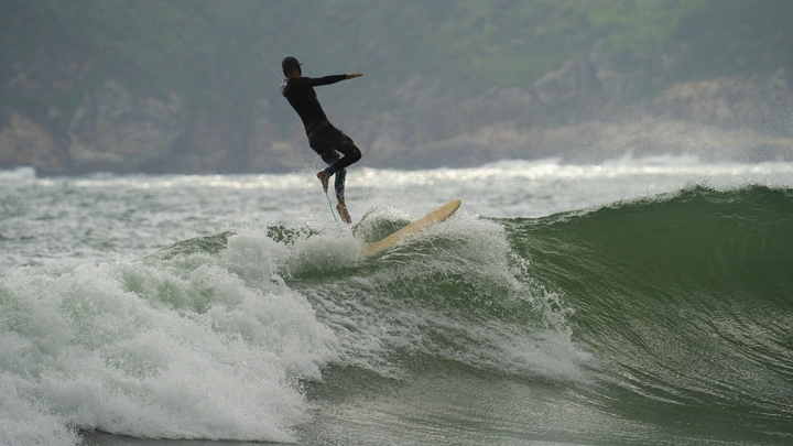 如何拍出一张或一道冲浪完整的画面？