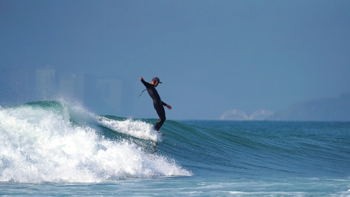 如何拍出一张或一道冲浪完整的画面？