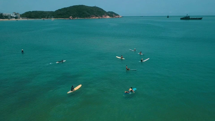 如何拍出一张或一道冲浪完整的画面？