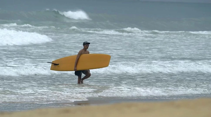 如何拍出一张或一道冲浪完整的画面？