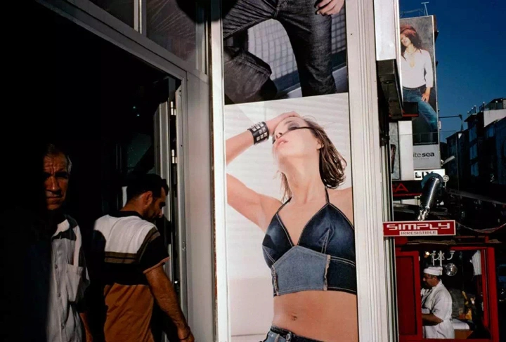 亚历克斯·韦伯作品赏析