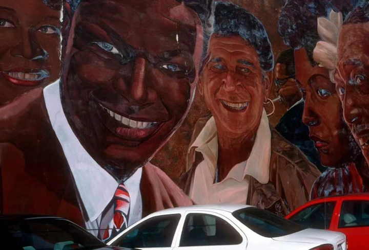 亚历克斯·韦伯作品赏析