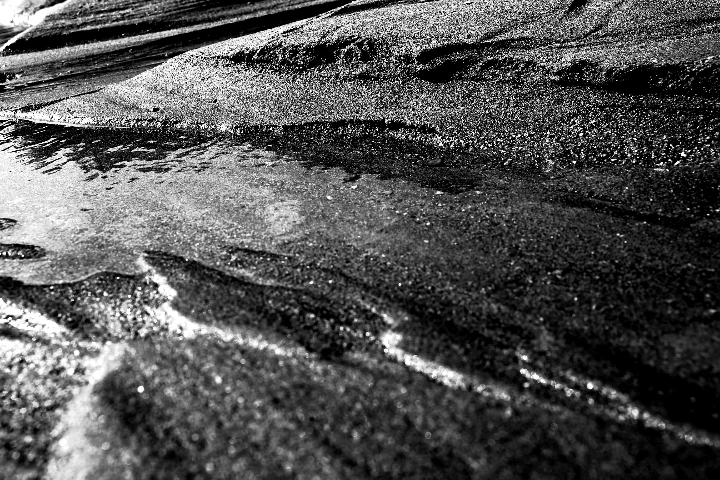 观察面目全非的地球