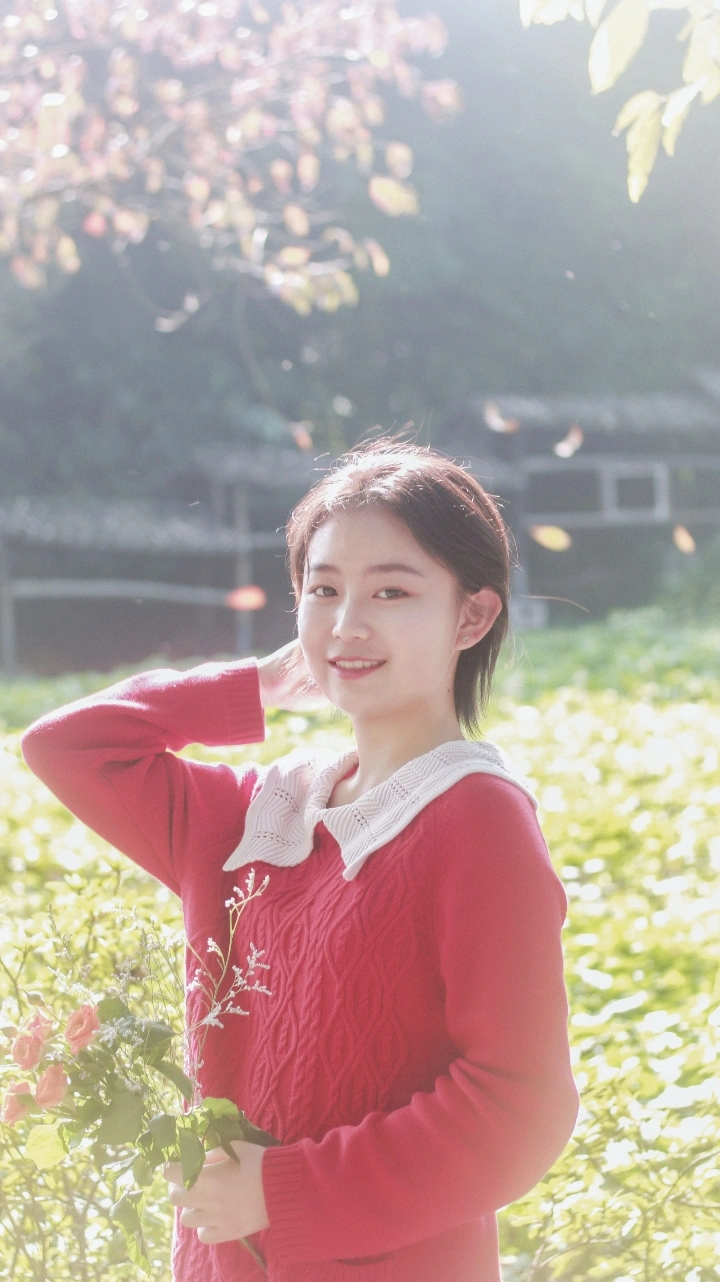 半画幅相机+小痰盂镜头拍摄出的人像